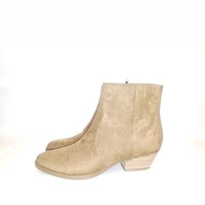 Guess Visen Studded Booties New!